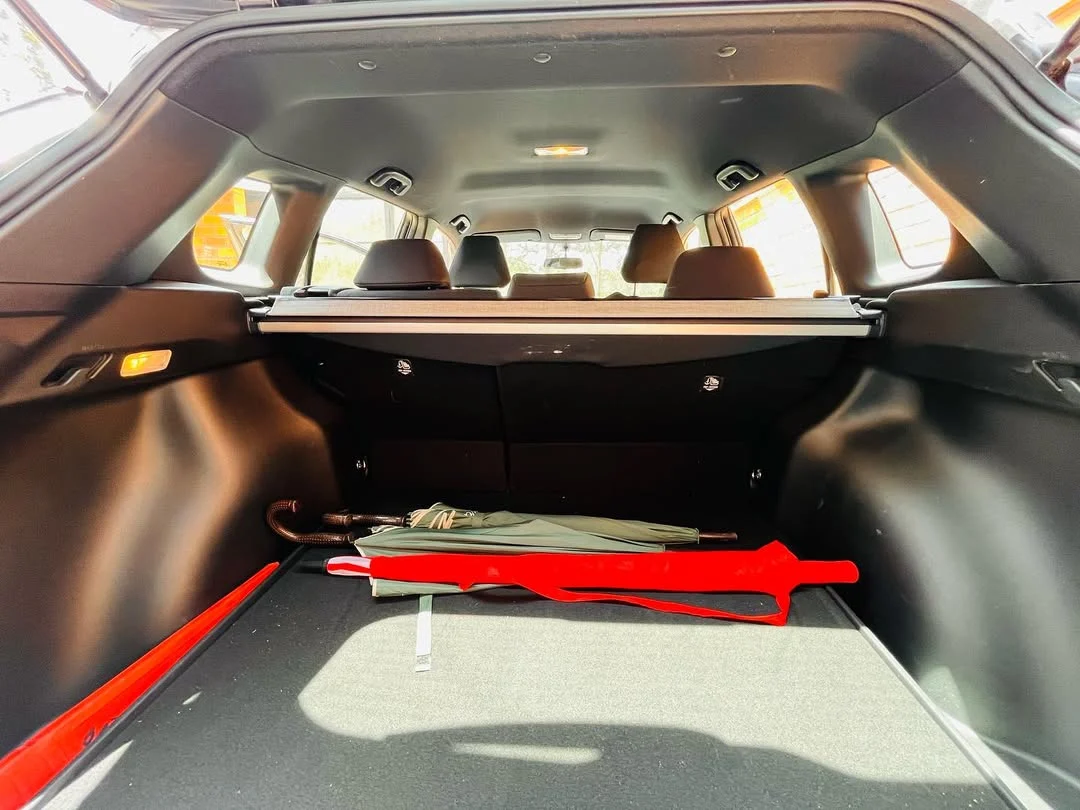 cargo place in car for rent